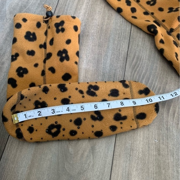 Madewell fleece slipper socks leopard tan size M/L - Picture 5 of 5
